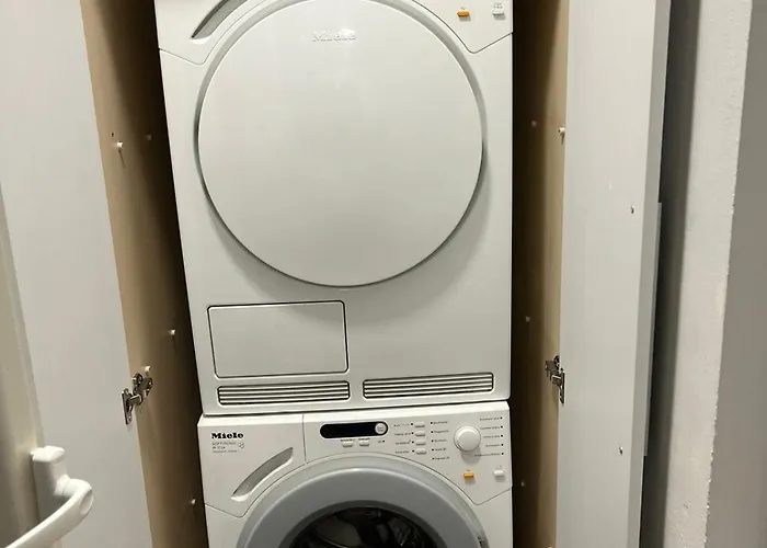 Ring Center Downtown Apartment Tirana