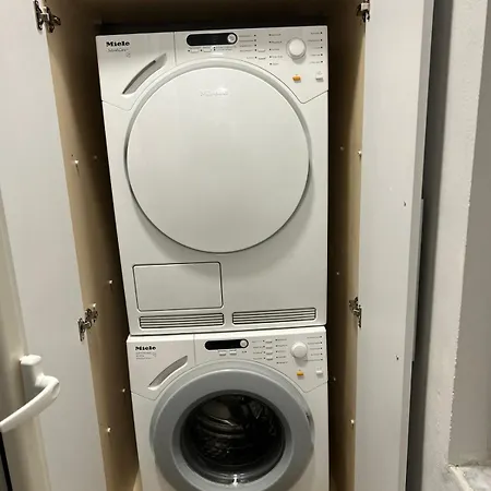 Ring Center Downtown Apartmán Tirana